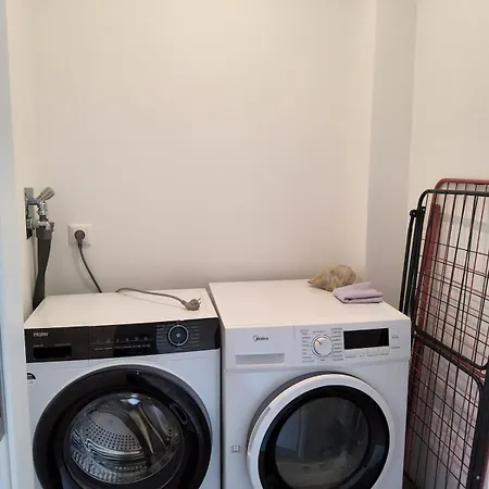 3 Roomed 门兴格拉德巴赫